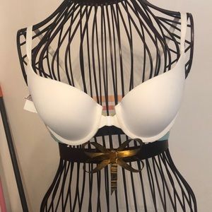 Victoria’s Secret T-Shirt Push UpFull Coverage Bra